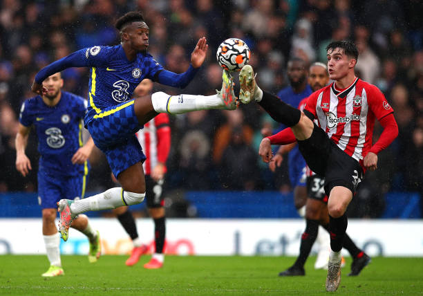 拉亚队正准 拉亚队正准